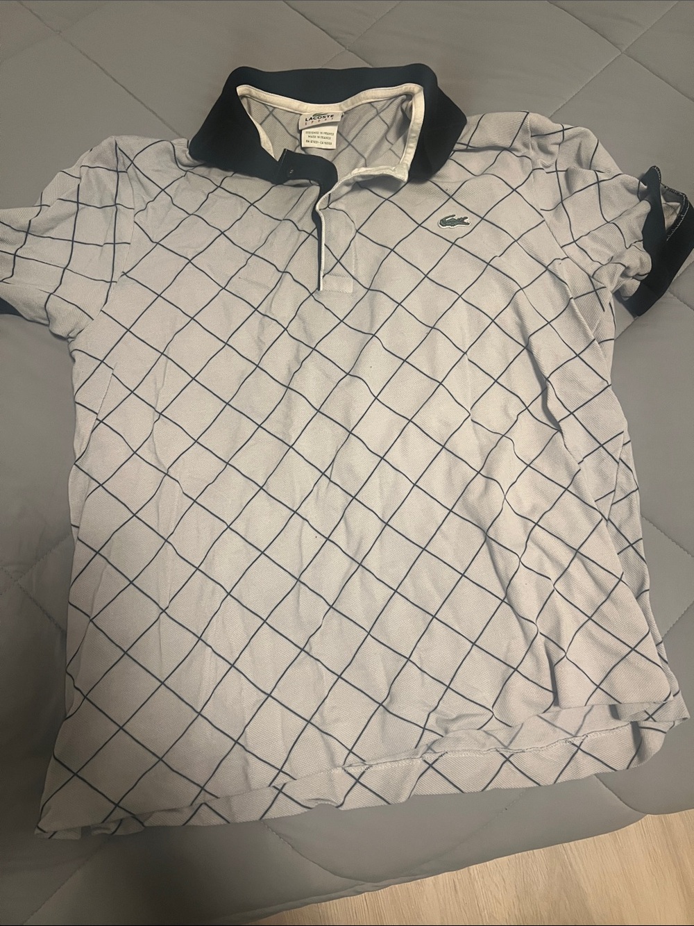 Lacoste Men’s Light Gray Polo with Navy Diamond Grid